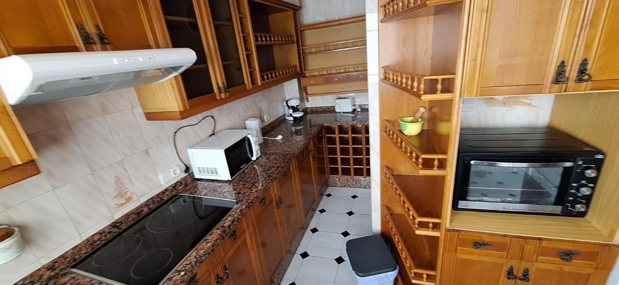 Apartamentos Casa May 1- Centro Benidorm-Solo Mayores De 30 Anos Y Familias Exterior photo
